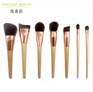 選擇毛刷批發(fā)時(shí)主要注意哪些？