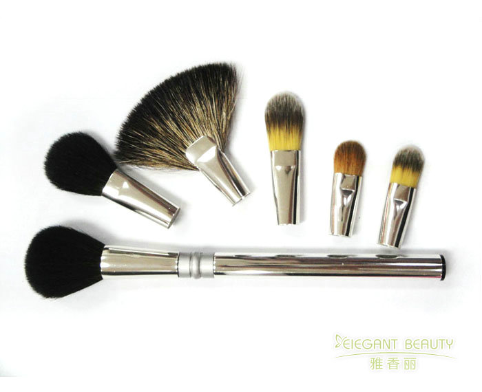 化妝刷定制的刷型設(shè)計(jì)：如何根據(jù)你的需求定制刷型？